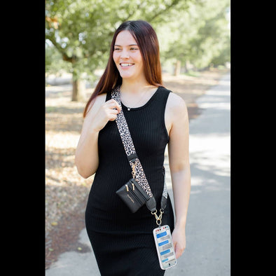 Clip & Go Crossbody Strap w/Zippered Pouch: Leopard