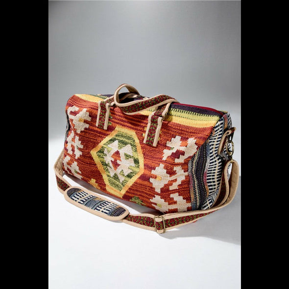 Road Trip Woven Tapestry Ruggine Tote Bag